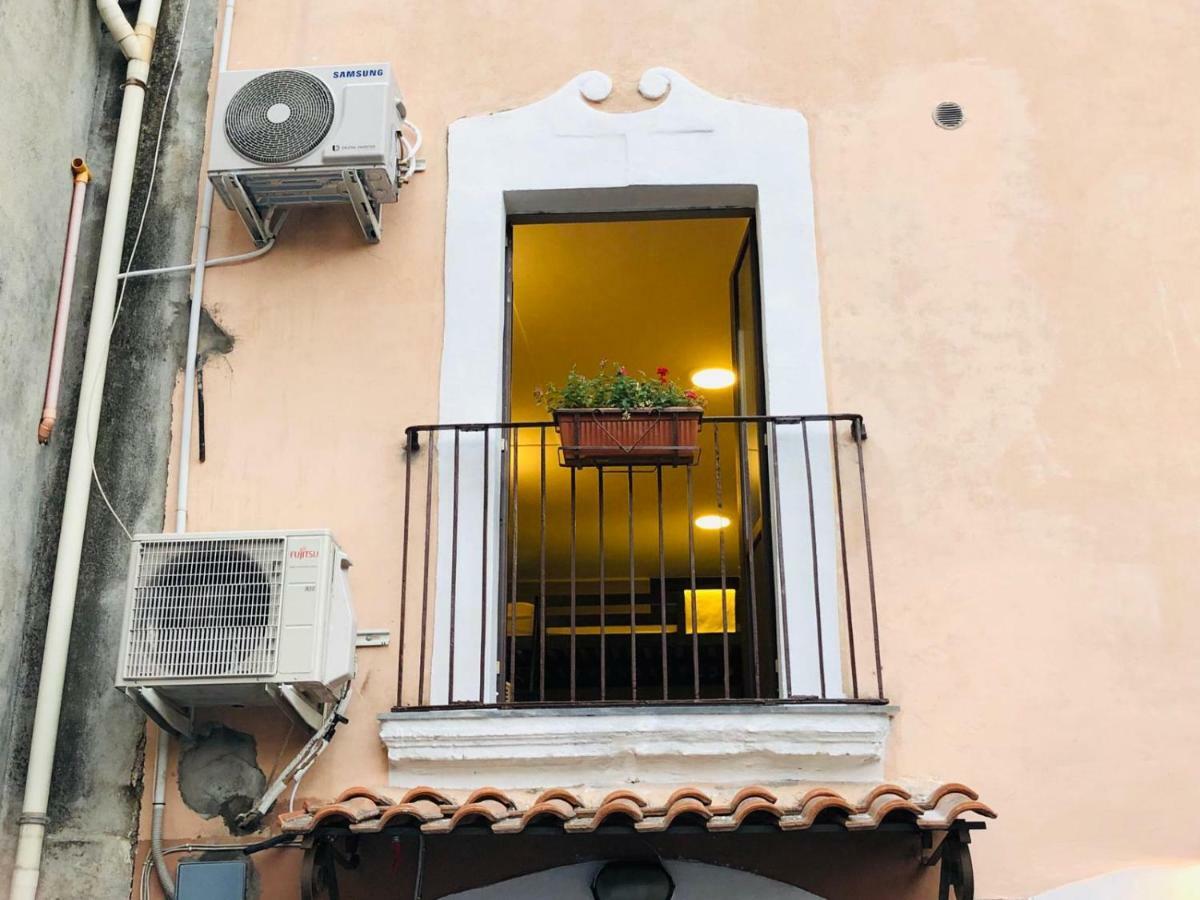 U Peri Alivu House Villa Catania Bagian luar foto